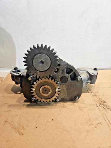 CUMMINS ISX15 DIESEL ENGINE OIL LUBRICATING PUMP 3687527 OEM