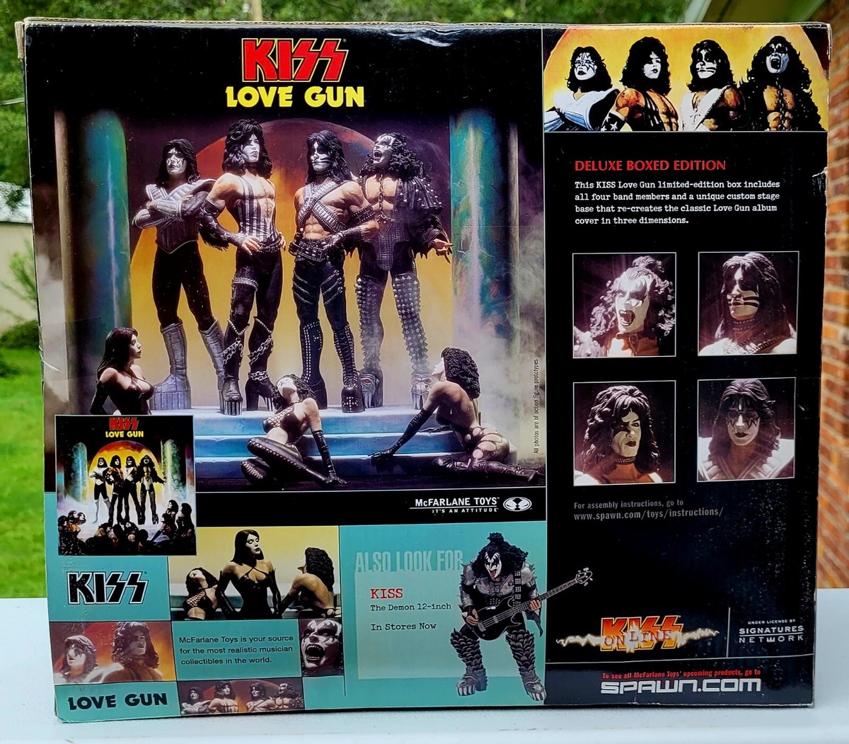 KISS ラブガン デラックスフィギュアBOX Amazon.com: McFarlane Rock 'n Roll Series: KISS 