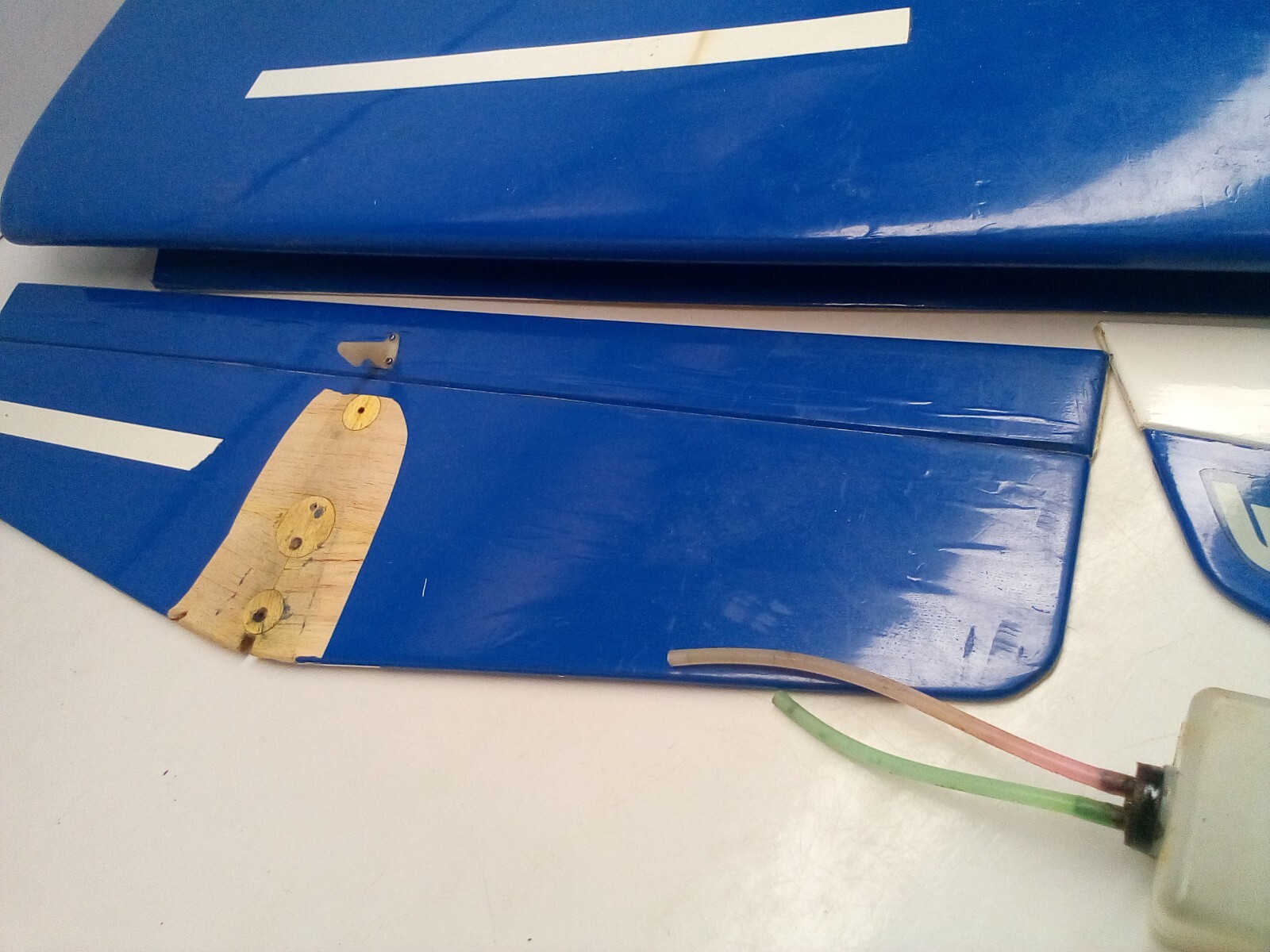 Hangar 9 Arrow .40 SemiSym Wingspan 63", Airplane Repair or