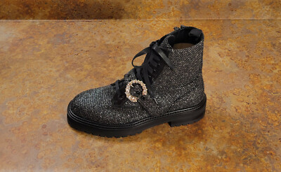 Neuf Bottes de combat Jimmy Choo « Cora » en tweed cristal pour