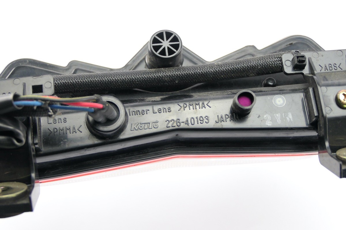 Kawasaki Ninja ZX-6R ZX636B 2003 - Taillight A2065 | eBay
