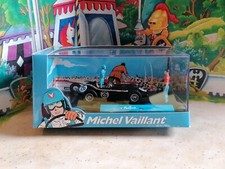 MV1 voiture altaya IXO 1/43