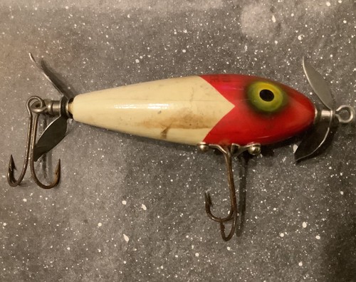 VINTAGE SOUTH BEND NIP-I-DIDDEE WOOD LURE RED AND WHITE with Spinners 3”long - Picture 1 of 6