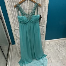 Amelia Couture Long Dress | Green | Size 12 | NWT | D2