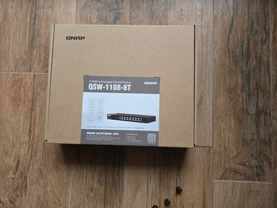 QSW-1108-8T 2,5 Gbps GbE RJ45 QNAP Ethernet Switch 8-Port NBASE-T