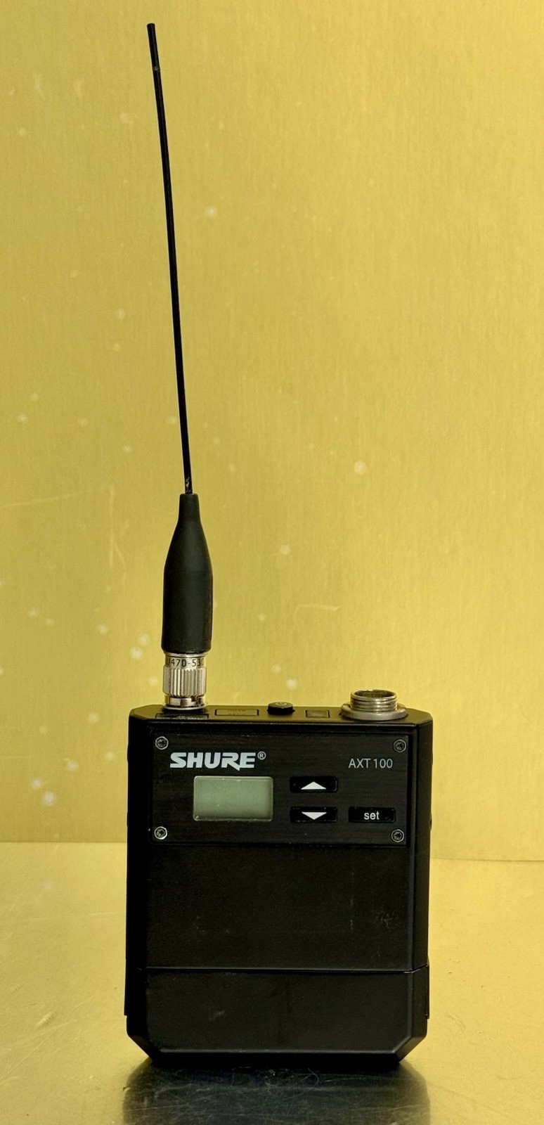 Shure AXT100 J5 Axient Bodypack Transmitter 578-638 MHz Wireless (TA4F)
