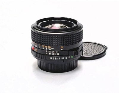 Beautiful Minolta MD 50mm f/1.4 Fast Prime Lens with Caps, Mint- Condition