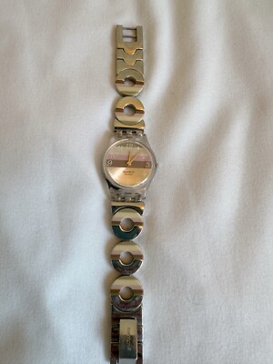 Swatch Irony Lady TIMESLAVE バングル 腕時計 y2k PETAL CHARM - YLS234G | Swatch® United States