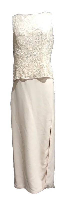 Mother of the Bride/Groom Gown/Dress Davids Bridal New with Tags Size 10 P, Tall