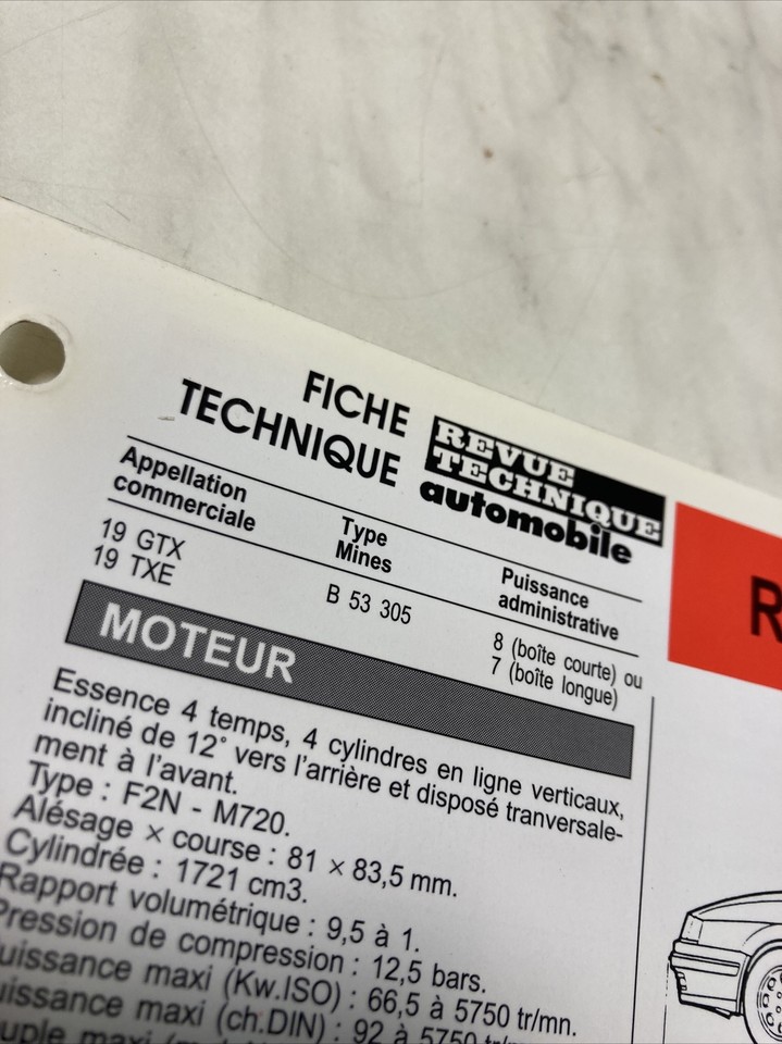 Automobile Technical Sheet Renault 19 R19 GTX TXE Edition 1992 RTA
