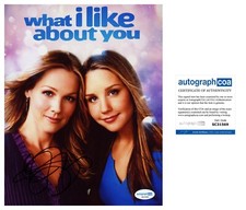 Jennie Garth ‘What I Like About You’ Signed 'Valerie’ Autograph 8x10 Photo ACOA