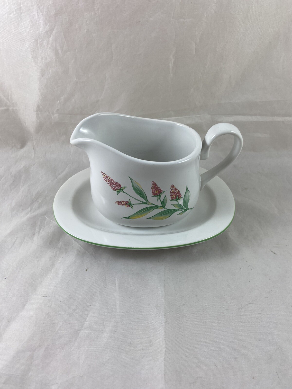 Corelle Coordinates Gravy Boat & Saucer Pink Flowers Blue Flowers 1.75 U.S. Cup