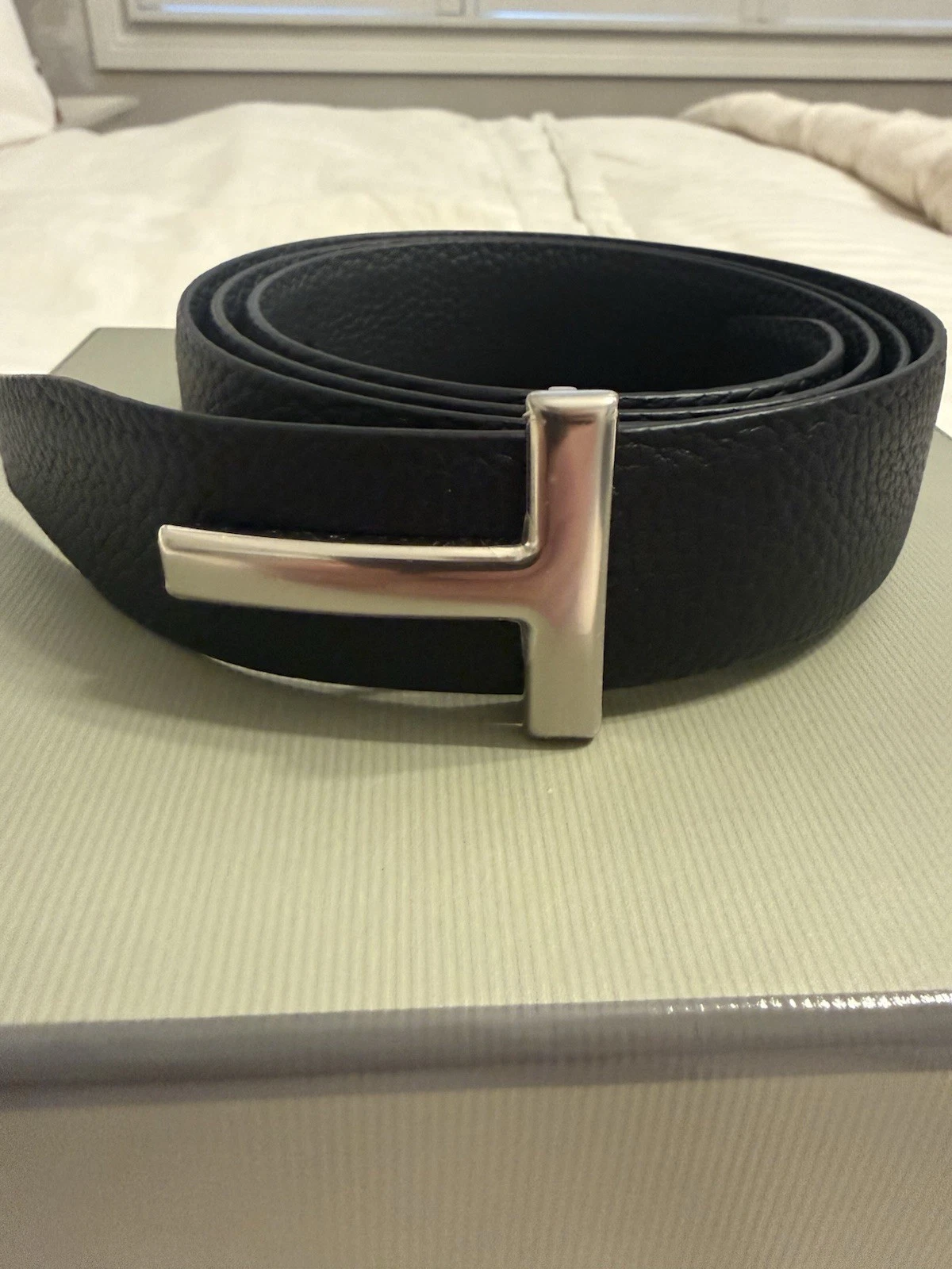 Tom Ford — Tom Ford Reversible T Buckle Belt 95cm