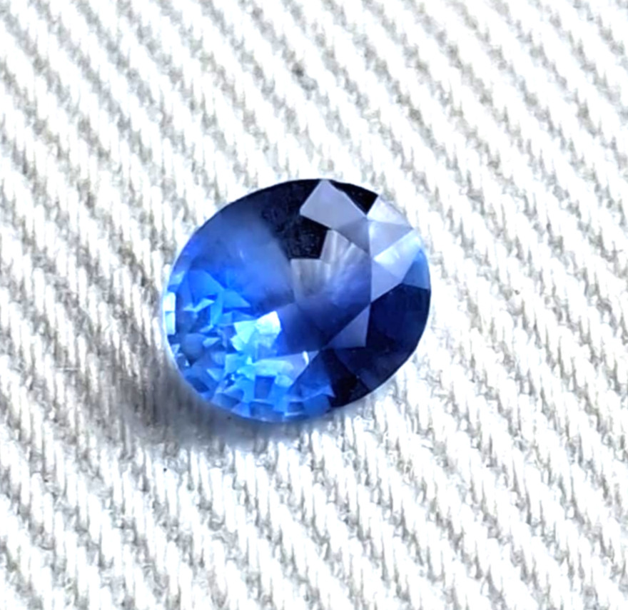 Unheated Natural Ceylon Light Blue Sapphire 0.50 Ct Oval Shape Certified Gems