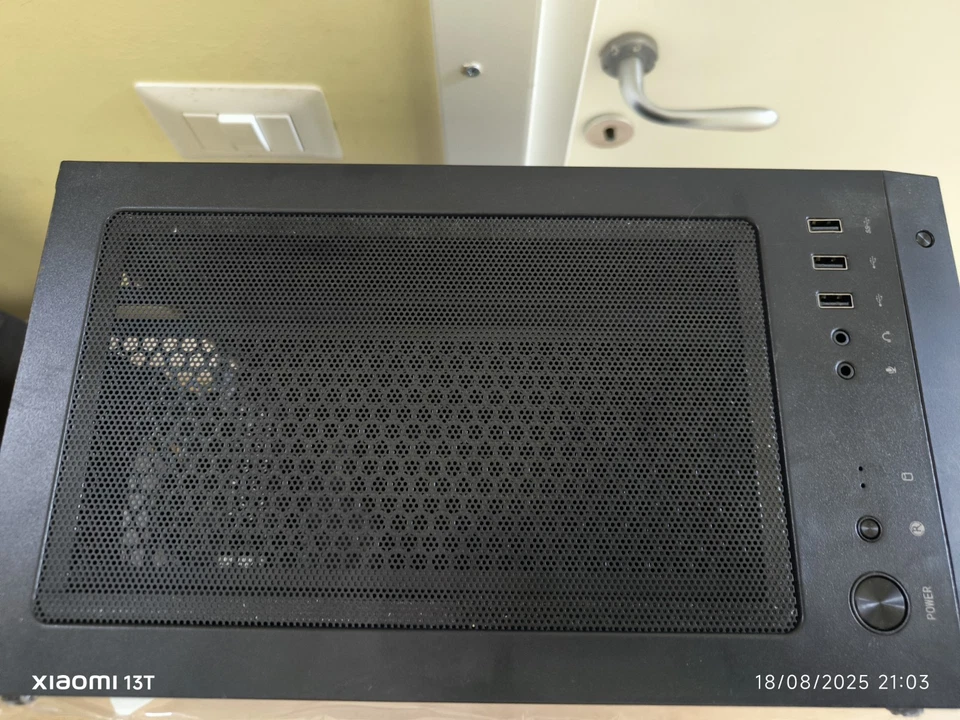 Msi MAG VAMPIRIC 100R - Immagine 4 di 4