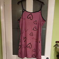 Ladies Pink Nightie With hearts Size 16-18