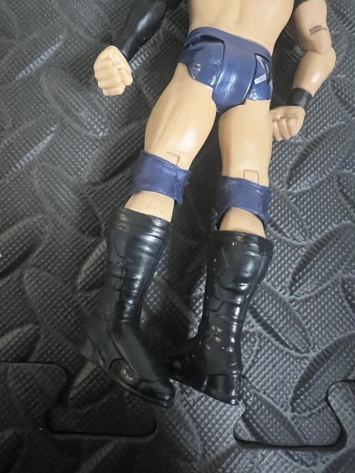 Figura de acción WWE Mattel Finn Balor 2017 Blue Trunks Wrestling AEW Posable 6" Foto 4 de 4
