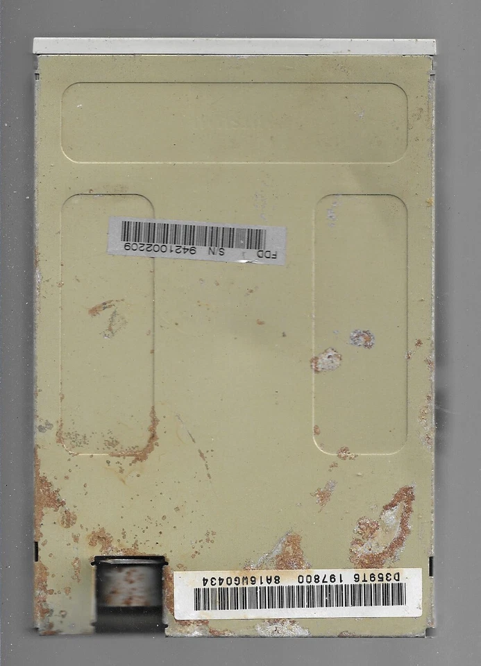 	Diskettenlaufwerk aus PC Computer D359T6 197800 8A16WG0434 FDD S/N 9421002209 4 - Bild 3 von 4