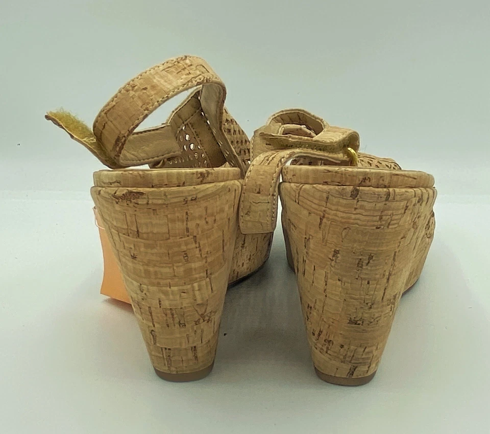 Van Eli Tostado Hebilla al Tobillo Tacón de Cuña Punta abierta Talla 8/9 10 pulgadas Tacón a Puntera Usado en Excelente Condición Foto 3 de 4