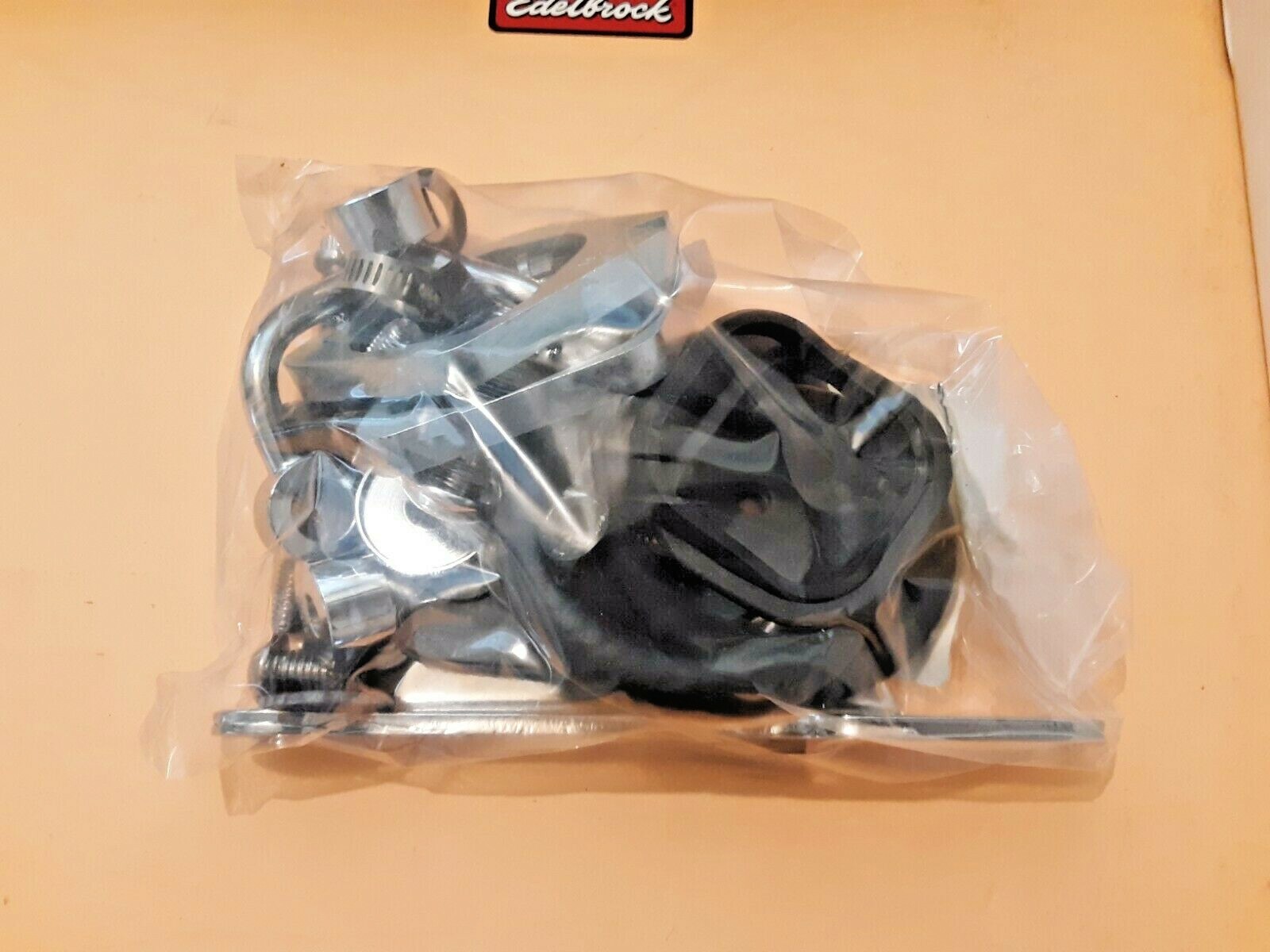 Edelbrock Harley, Qwik Silver, Dual Carb intake manifold (N.O.S) Rare