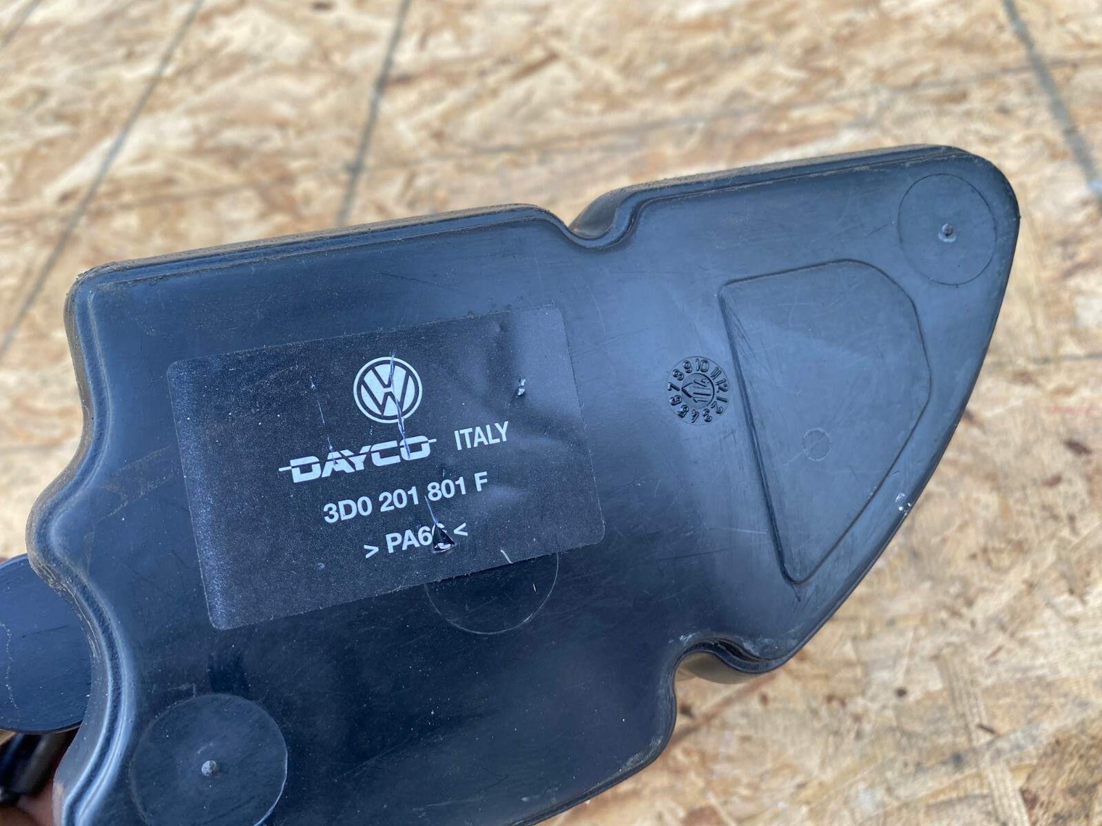 BENTLEY CONTINENTAL GT GTC CHARCOAL CANISTER TANK 3D0201801 OEM  (12-17)