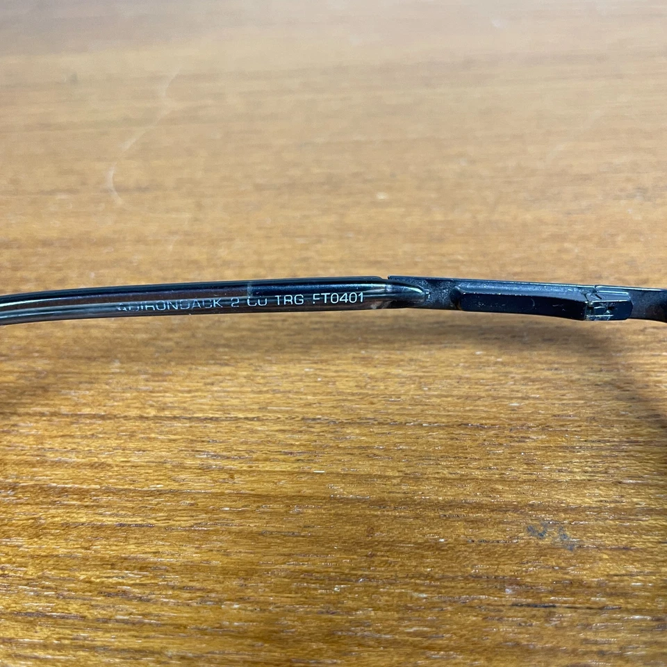 复古 Foster Grant 太阳镜框 Y2K 黑色金属运动 — 第 4/4 张图片