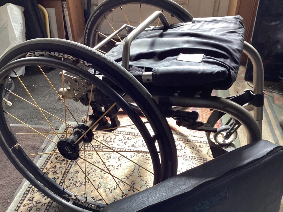 TI LITE Lightweight Wheelchair in silver with Spinergy wheels and tyres ...