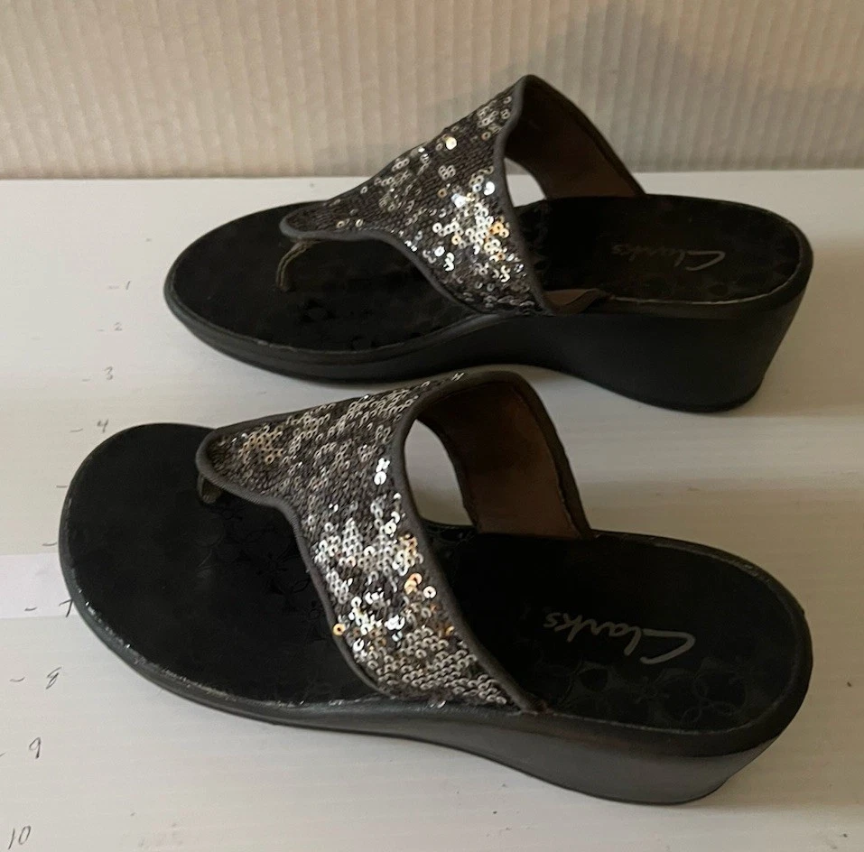 Sandali Clarks tg 7 zeppa tacco perizoma nero con paillettes argento 65253 zeppe