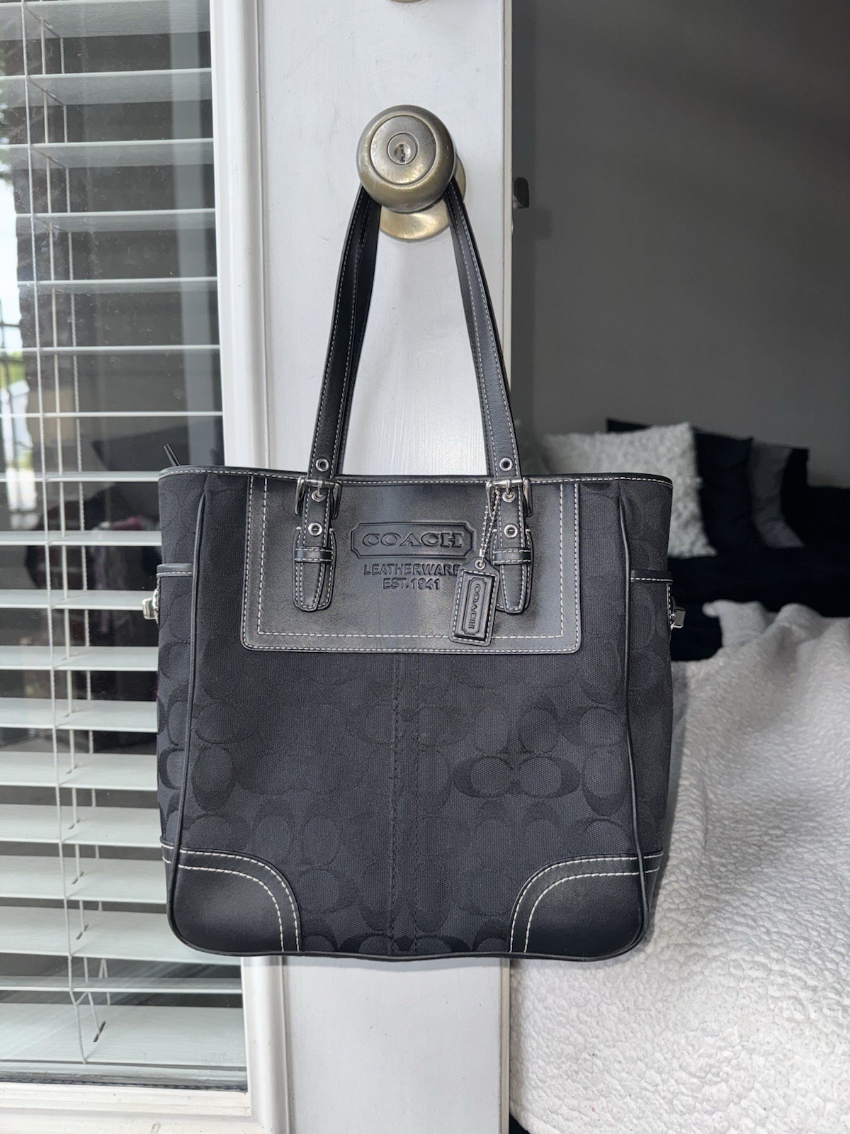 Coach women's signature tote canvas black purse