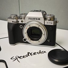 FUJIFILM X-T4 Mirrorless Digital Camera Body BLACK 90 NEW - 100 WORKING