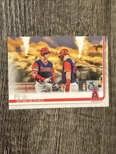TOPPS 2019 BASE SET OHTANI GETS HOT MIKE TROUT ANGELS #367 MLB BASEBALL