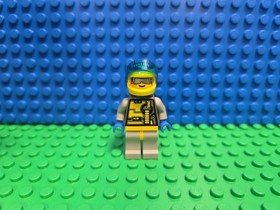 LEGO Unitron Chief Minifigure Space Astronaut 6705 1787 1793 sp049 CMF Lot Rare 