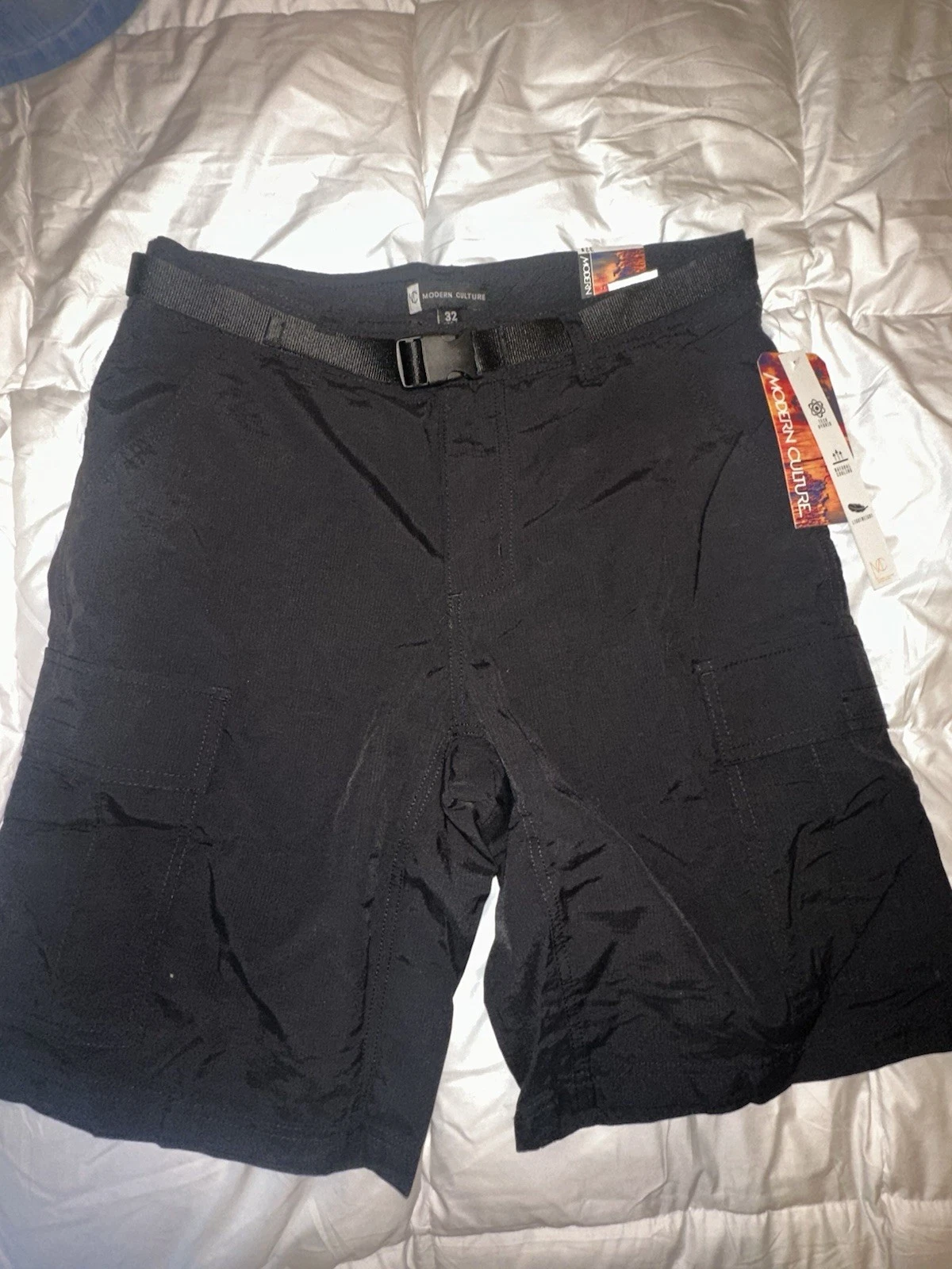Mens Size 32W Black Modern Culture Cargo Shorts
