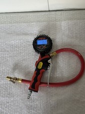 Milton S-568 Digital Pistol Grip Inflator Gauge Kwik Grip Euro Chuck Mint Milton S-568 Digital Pistol Grip Inflator Gauge Kwik Grip Euro Chuck Mint