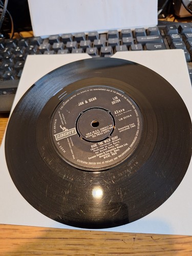JAN & DEAN RIDE THE WILD SURF VG+ LIBERTY UK SURF VINYL 45 - Picture 2 of 3