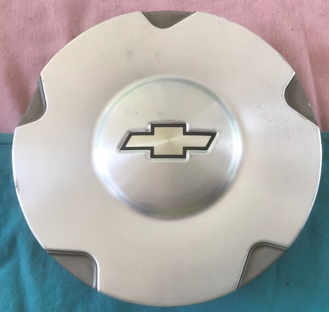 2002 2003 2004 2005 2006 Chevy TrailBlazer 16" Wheel Center Cap Hubcap