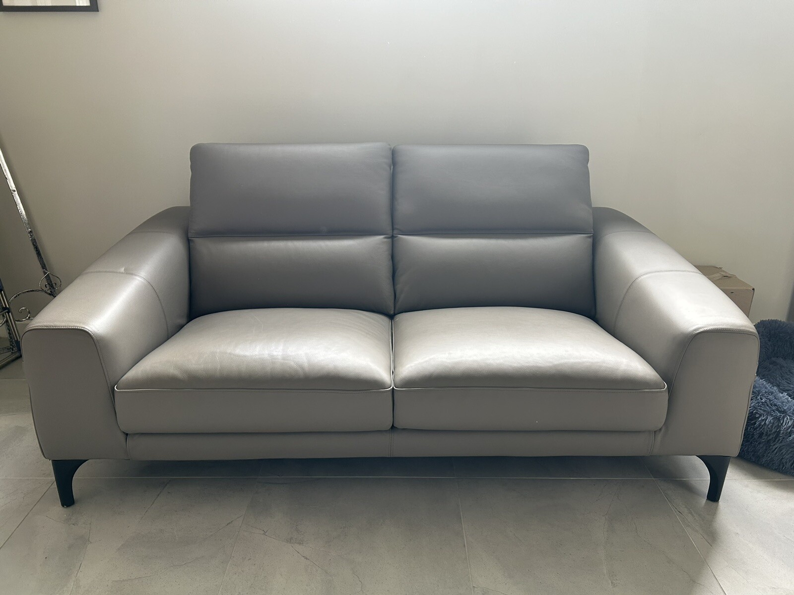 King Furniture Leather Lounge Suite (King cloud) Plus Matching Sofa eBay