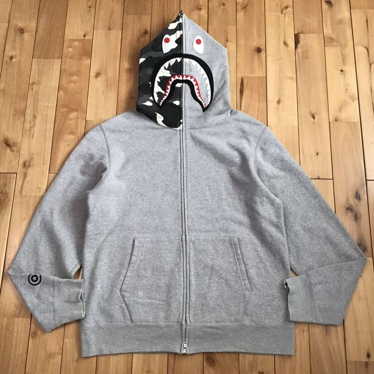 Glow in the dark BAPE City camo shark full zip hoodie Gray A