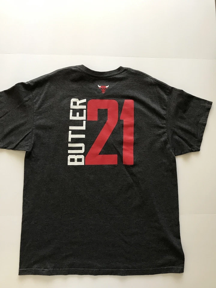 Auténtica Camisa Vintage Majestic NBA Chicago Bulls Jimmy Butler XL Foto 2 de 3