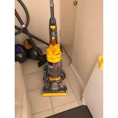 Dyson dc10