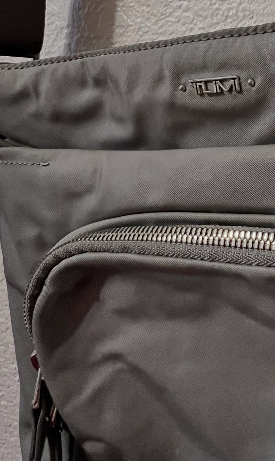 Tumi Gray Shoulder Bag Adjustable Strap Zip Closure Inner & Outer Pockets