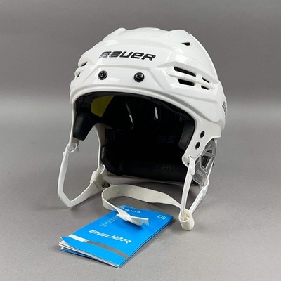Bauer Re-Akt 95 Small 6 1/4'' to 7'' Junior Hockey Helmet