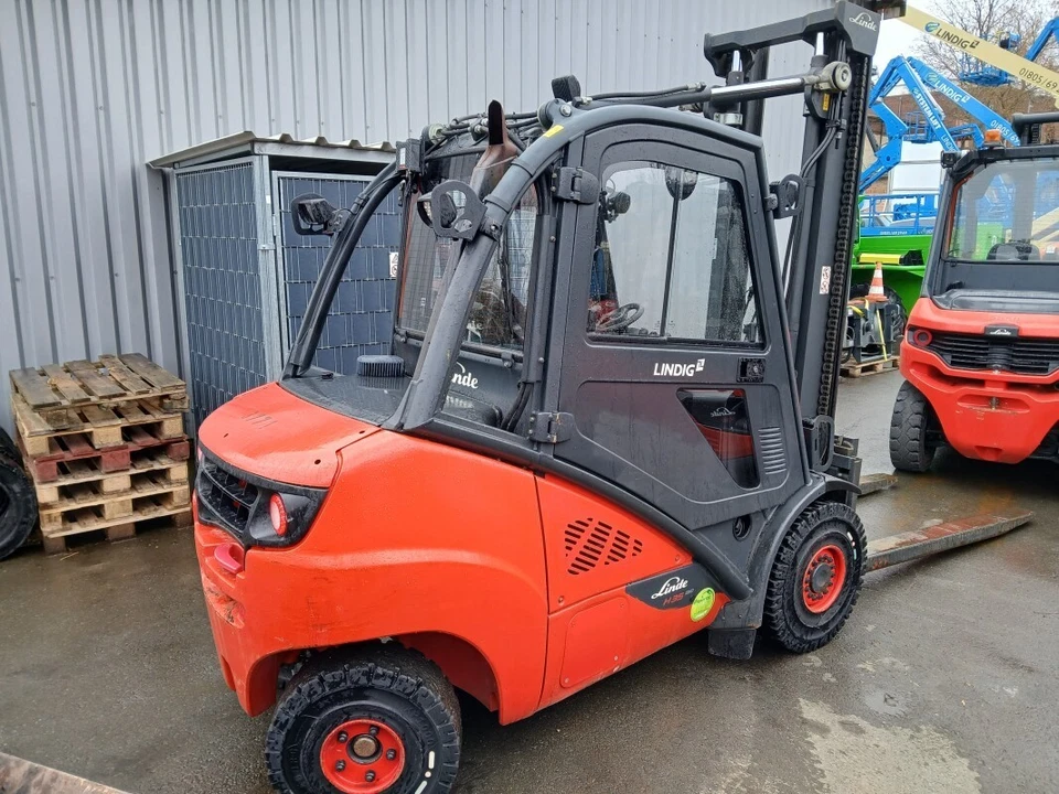 LINDE Diesel Gabelstapler H35D- 3771 - Bild 2 von 2