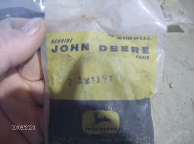 GENUINE JOHN DEERE AM3197 BALL JOINT 14T LOT OF 2