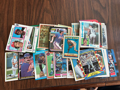 KEITH HERNANDEZ  - EIGHTY-FIVE  ( 85 )  CARDS w/INSERTS