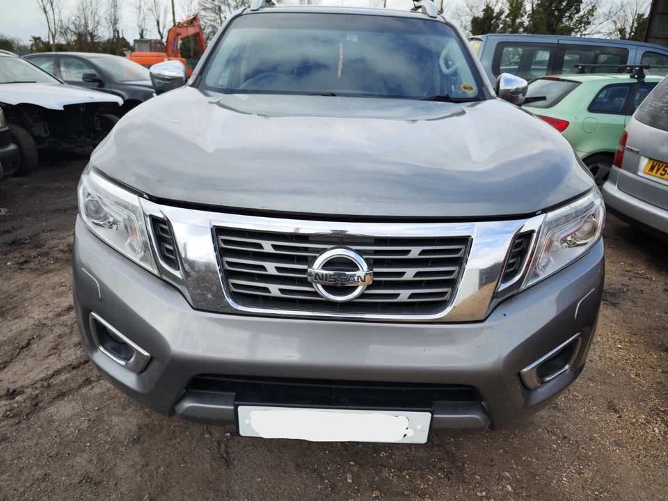 NISSAN NAVARA NP300 D23 2017 PAIR OF DOOR HINGES REAR DRIVER SIDE - GREY - Image 4 of 4