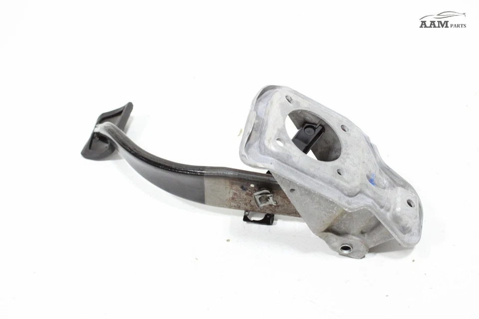2012-2022 DODGE DURANGO PARKING ASSIST BRAKE STOP PEDAL W/ BRACKET OEM - Image 3 of 4