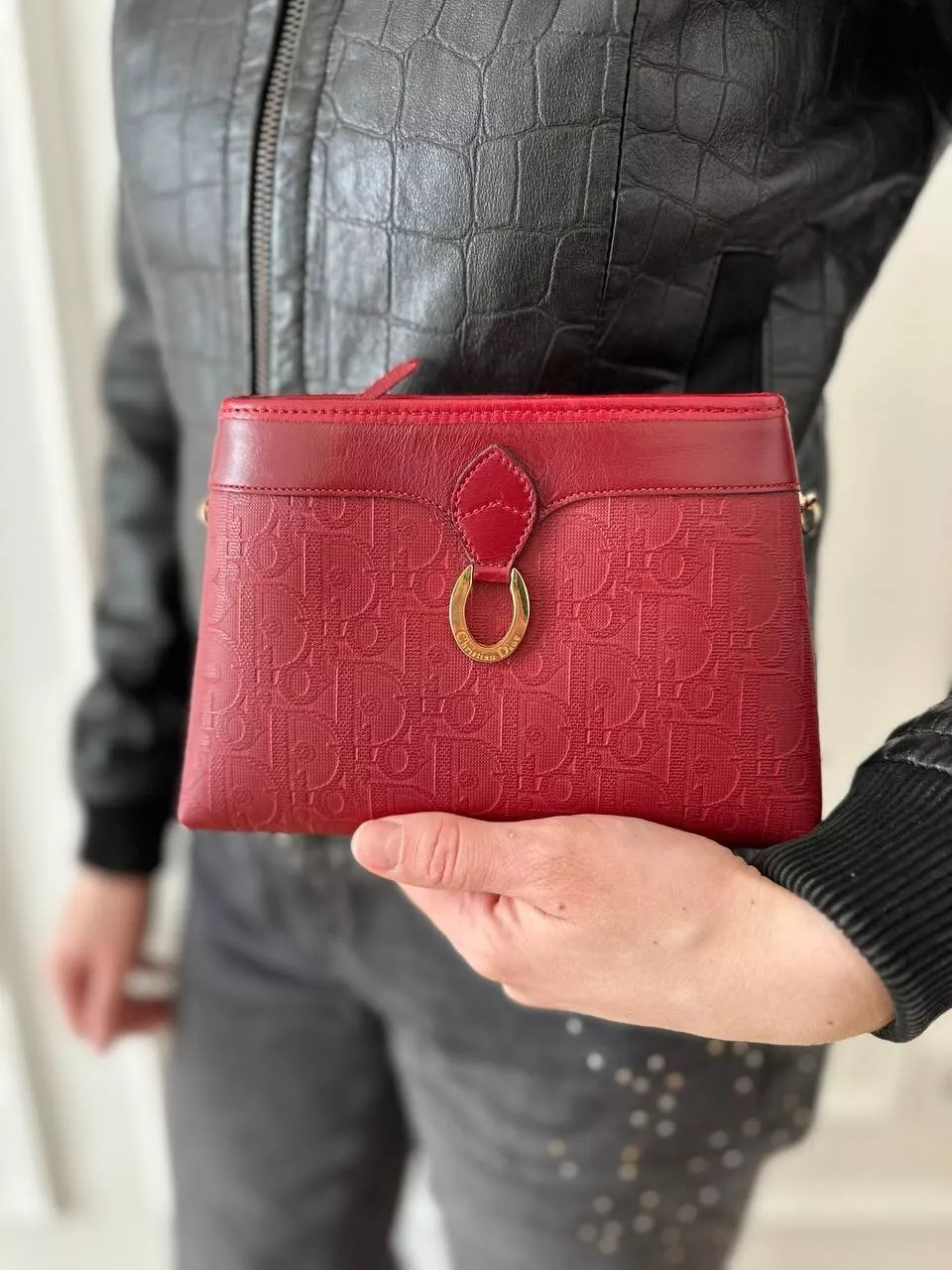 Sac à main pochette vintage Christian Dior rouge or taille S