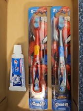 2x Oral B Toothbrush Stages Kids 3 Marvel Spider-Man Gray Blue