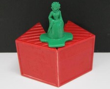 CLEAN Tupperware TUPPERTOYS ABC ALPHABET BUSY BLOCK Green TOY Q is for QUEEN